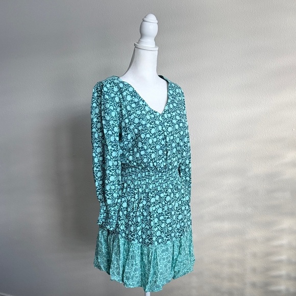 Vineyard Vines Dresses & Skirts - Vineyard Vines Teal Long Sleeve Dress